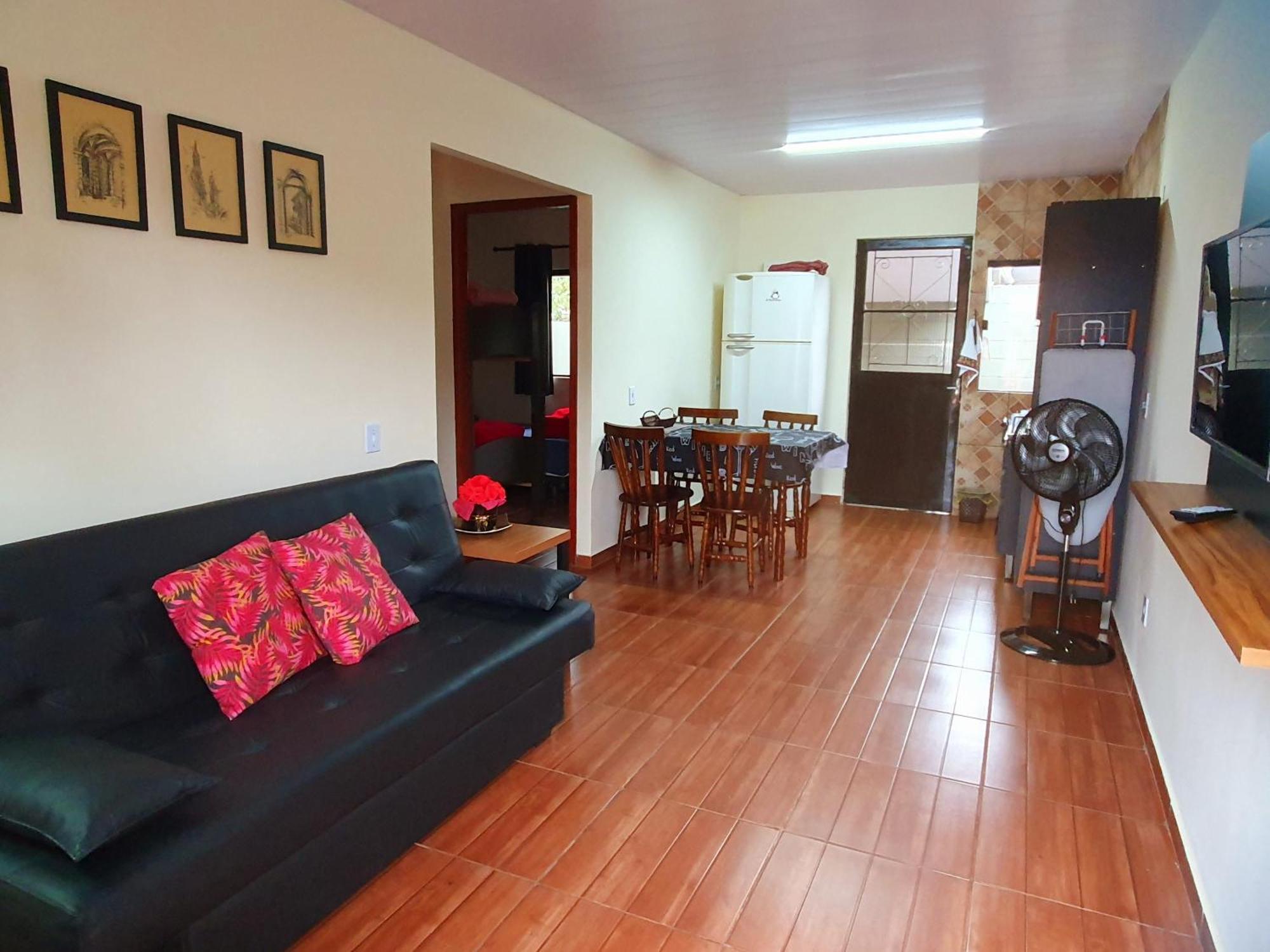 Proximo A Av Das Cataratas - Ar Condicionado - Estacionamento Privado ฟอสดูอีกวาซู ภายนอก รูปภาพ